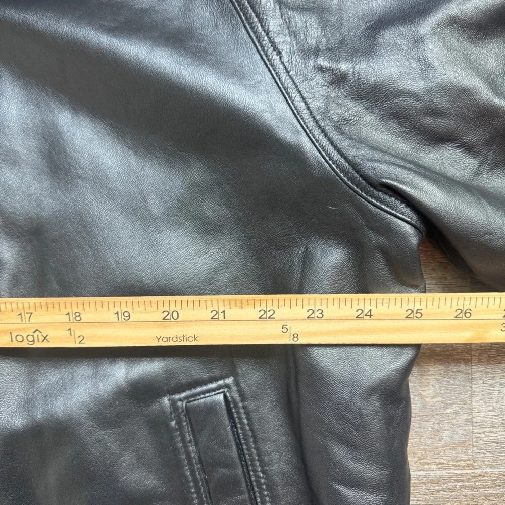Bill Blass Vintage Leather Bomber Jacket XL Black Quilted Lined Full‎ Zip Flaw
